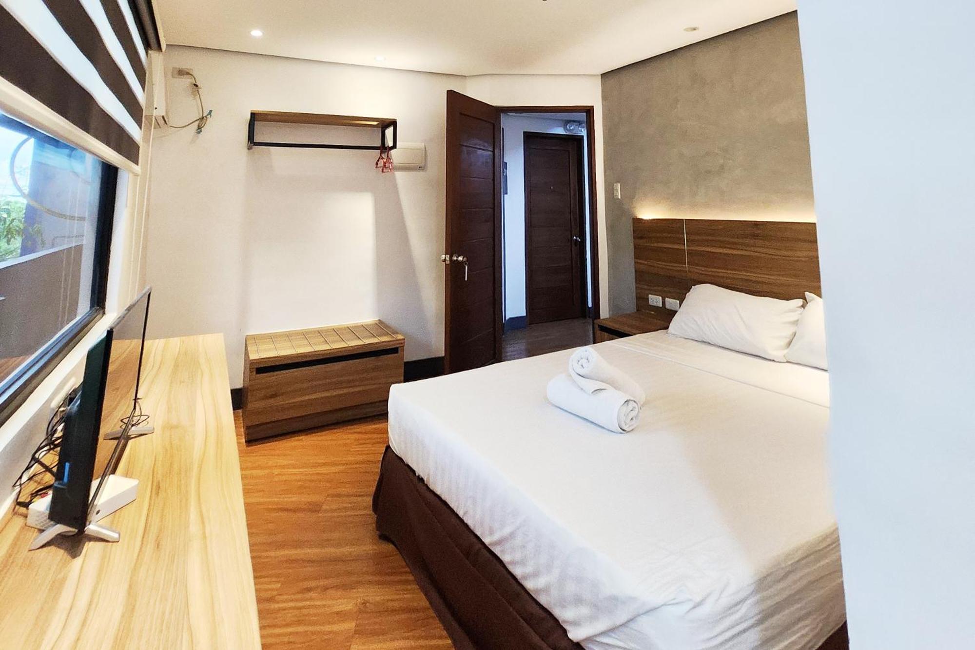 Boulevard Pension Hotel Cebu Exterior photo